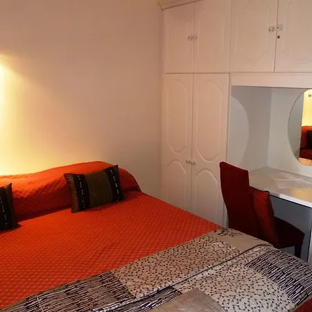 Casa de hóspedes Garnish House 3*
